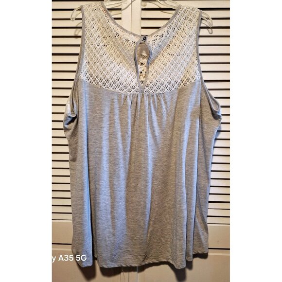 Plus Size 3X Rewind Gray Sleeveless Top With White Lace Overlay & Button Back De - Picture 2 of 7